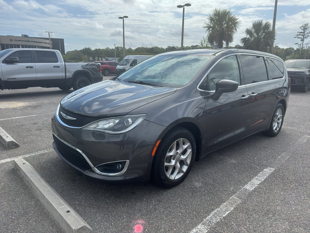 2019 Chrysler Pacifica Touring Plus