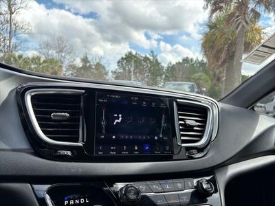 2019 Chrysler Pacifica Touring Plus
