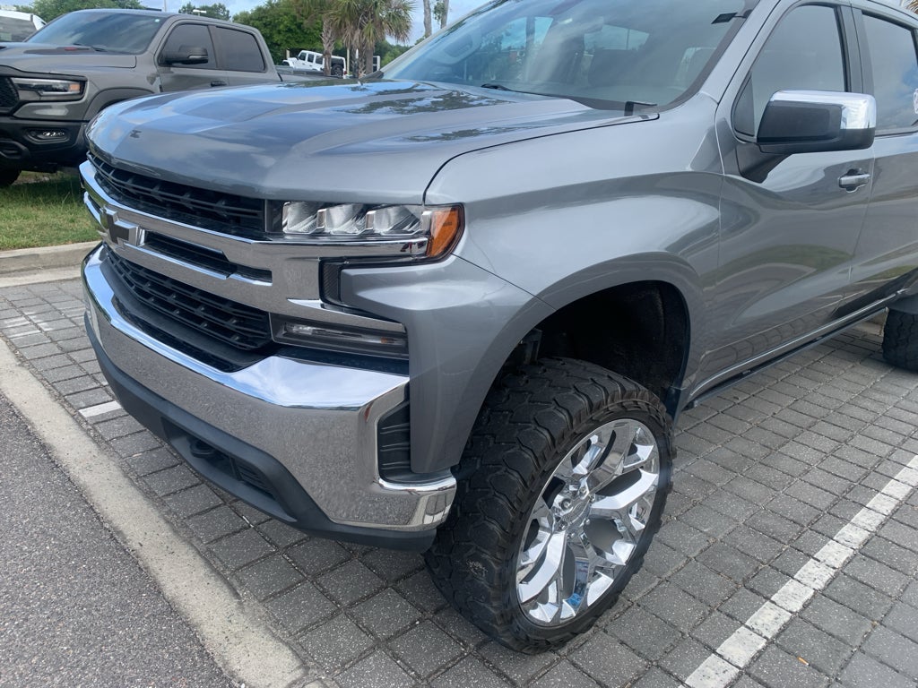 2021 Chevrolet Silverado 1500 4WD Crew Cab Short Bed LT