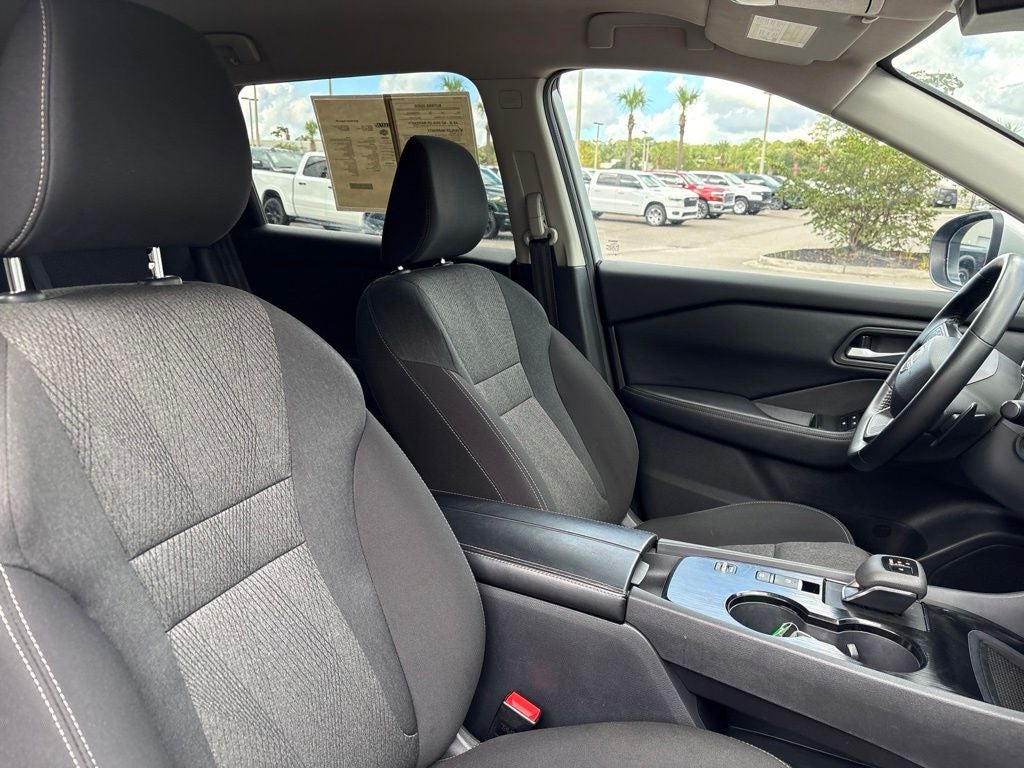 2025 Nissan Rogue SV FWD