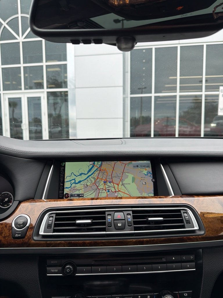 2015 BMW 750Li 750Li