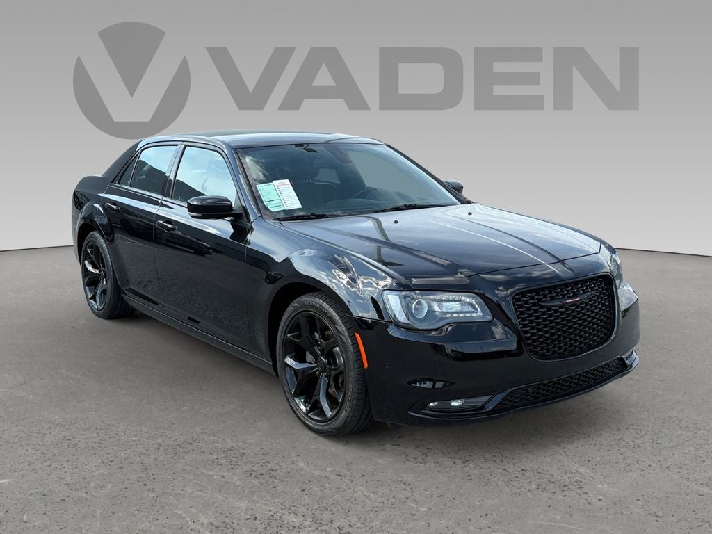 2021 Chrysler 300 S