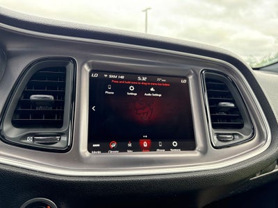 2021 Dodge Challenger SXT