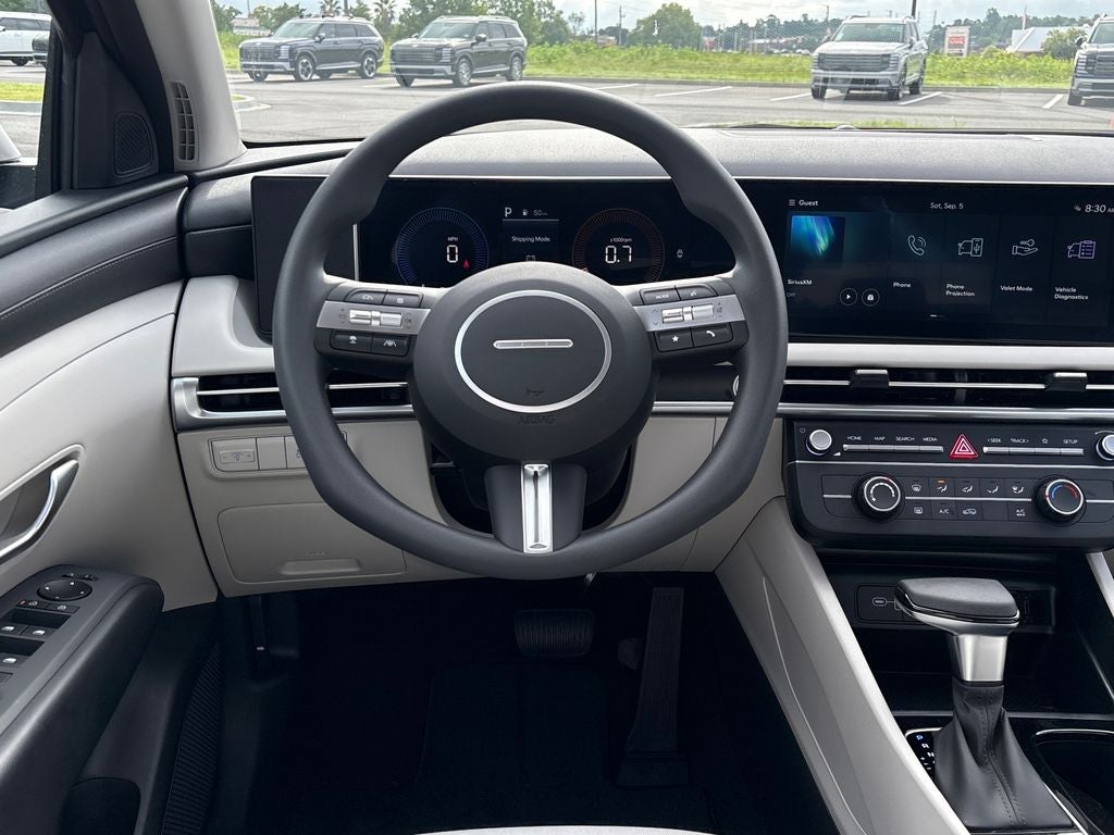 2026 Hyundai TUCSON SE FWD