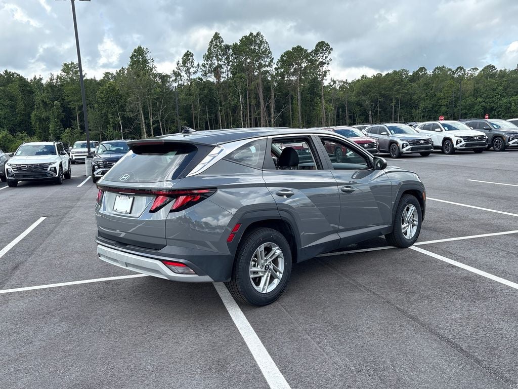 2025 Hyundai TUCSON SE