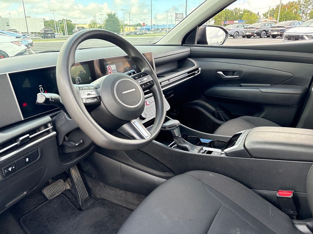 2025 Hyundai TUCSON SE