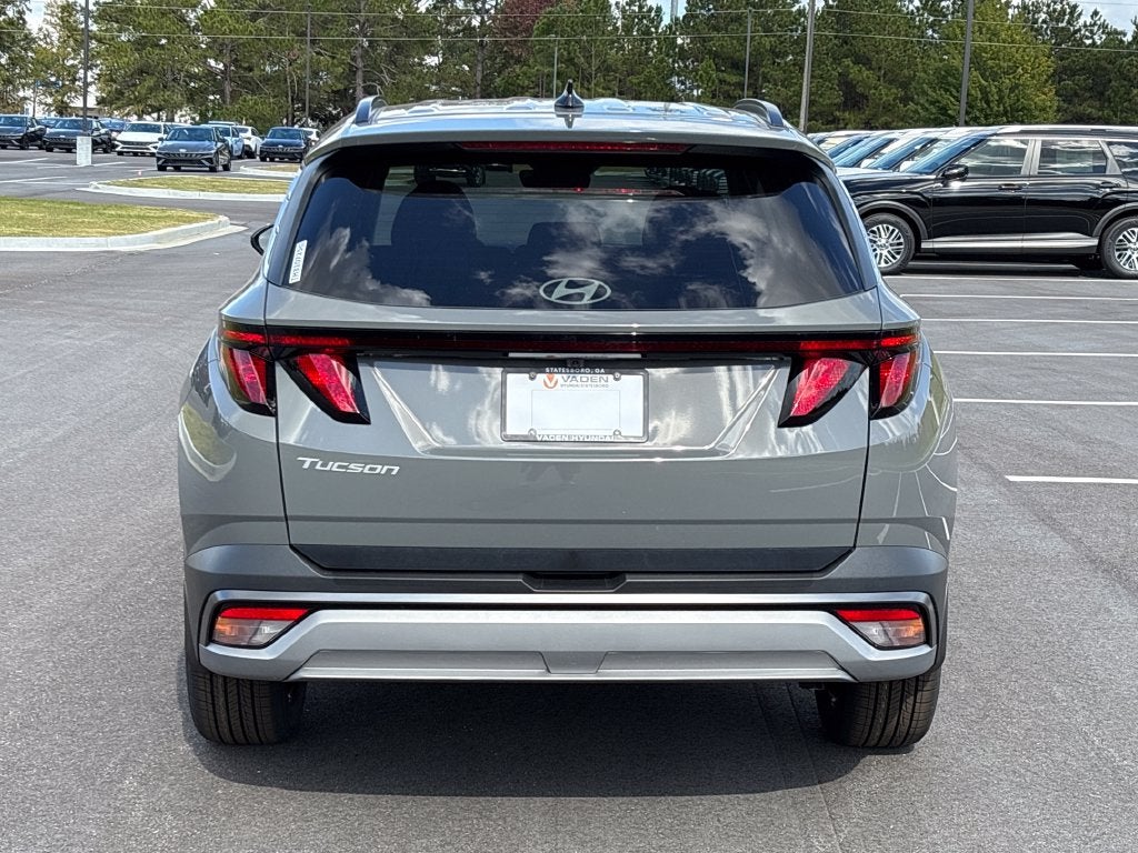 2026 Hyundai TUCSON SEL Plus FWD