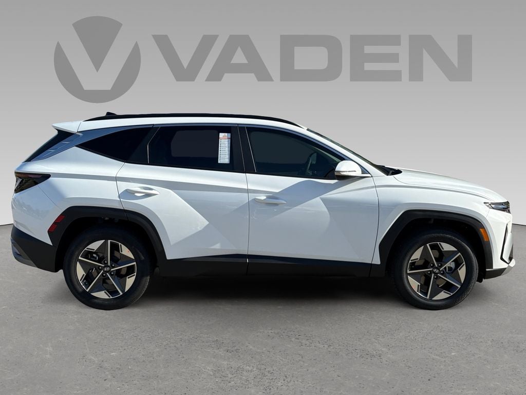 2026 Hyundai TUCSON SEL Premium FWD
