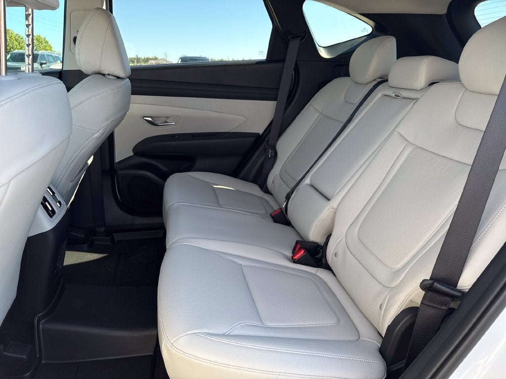 2026 Hyundai TUCSON SEL Premium FWD
