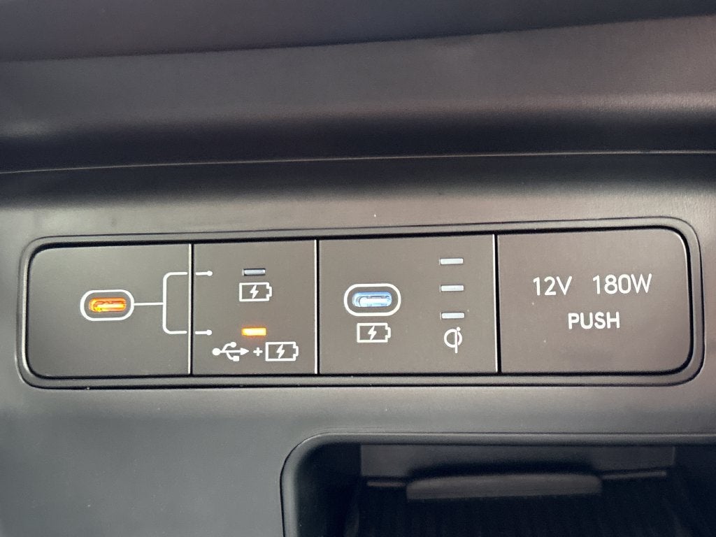 2026 Hyundai TUCSON SEL Premium FWD