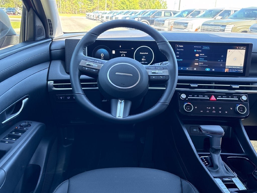 2026 Hyundai TUCSON SEL Premium FWD