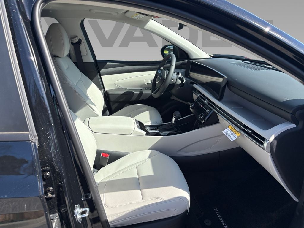 2026 Hyundai TUCSON SEL Premium FWD