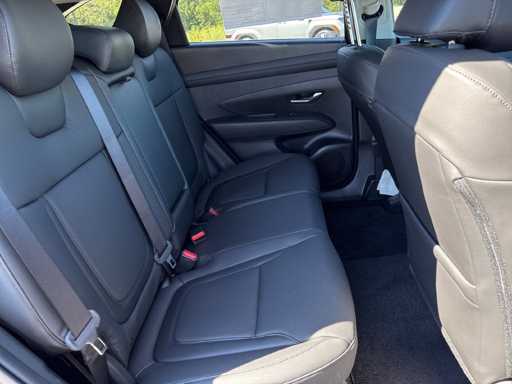 2026 Hyundai TUCSON SEL Premium FWD