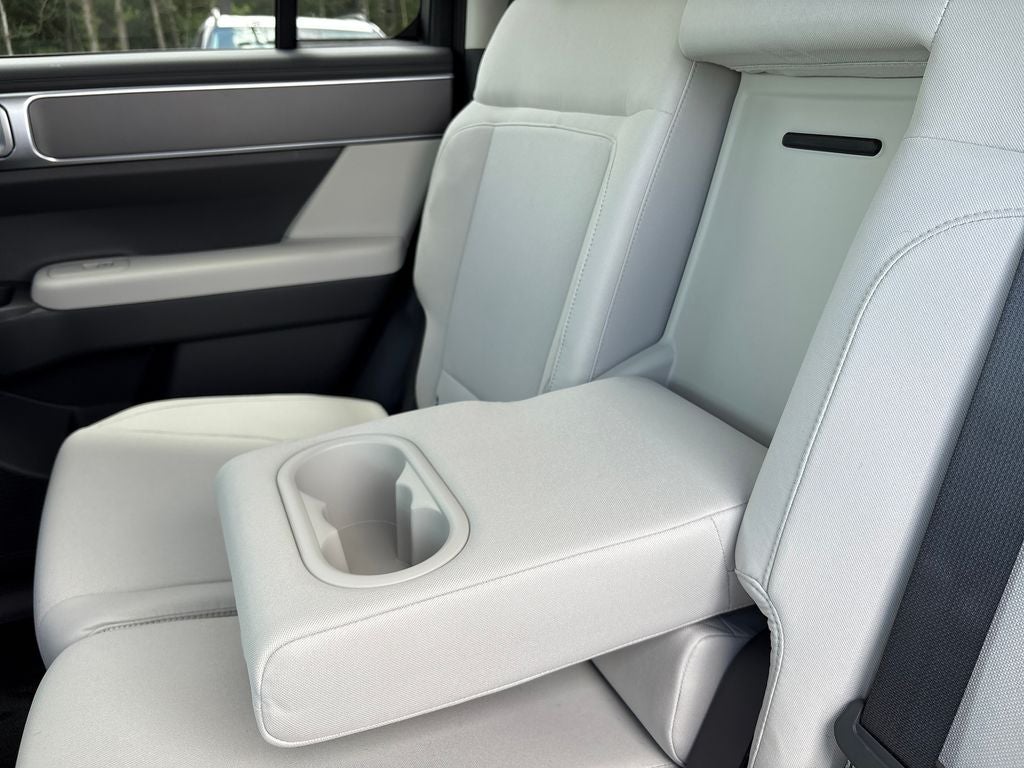 2026 Hyundai SANTA FE SE FWD