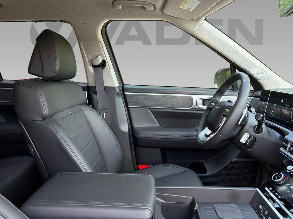 2025 Hyundai SANTA FE HYBRID Limited