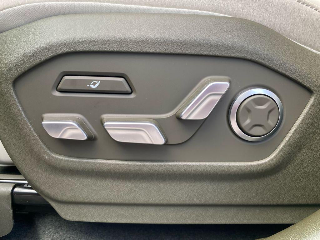 2025 Hyundai SANTA FE Calligraphy FWD