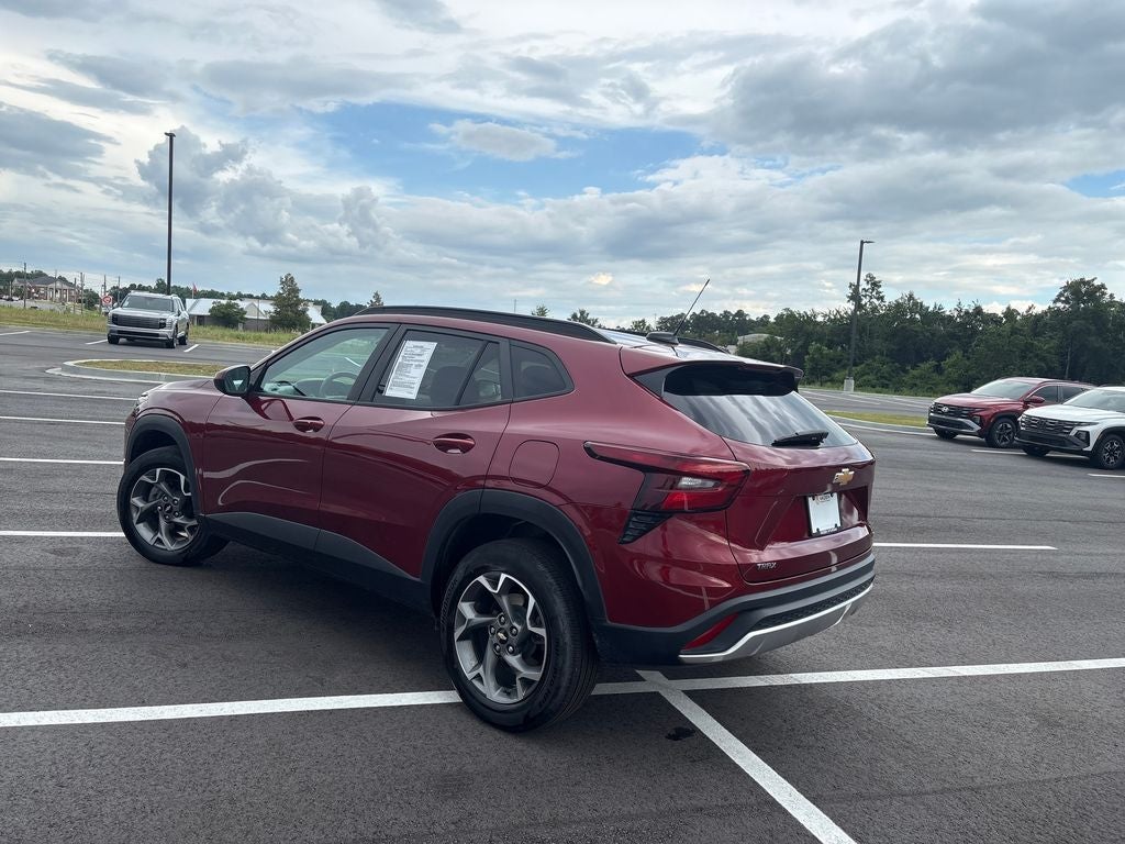 2024 Chevrolet Trax LT