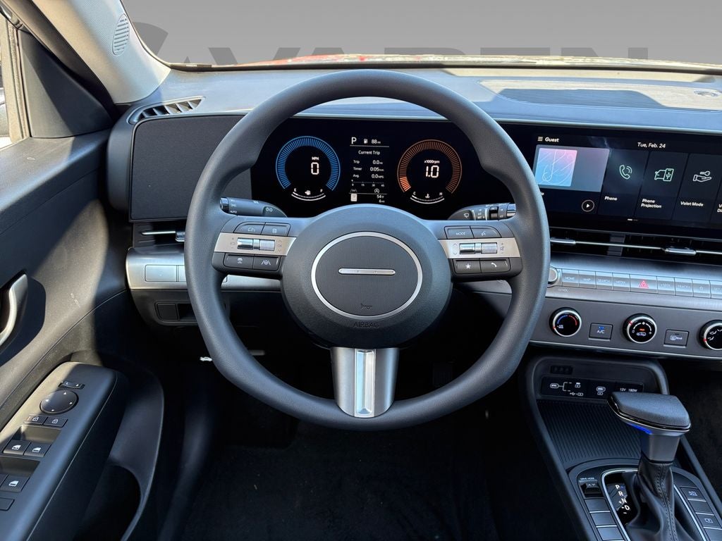 2026 Hyundai KONA SE FWD