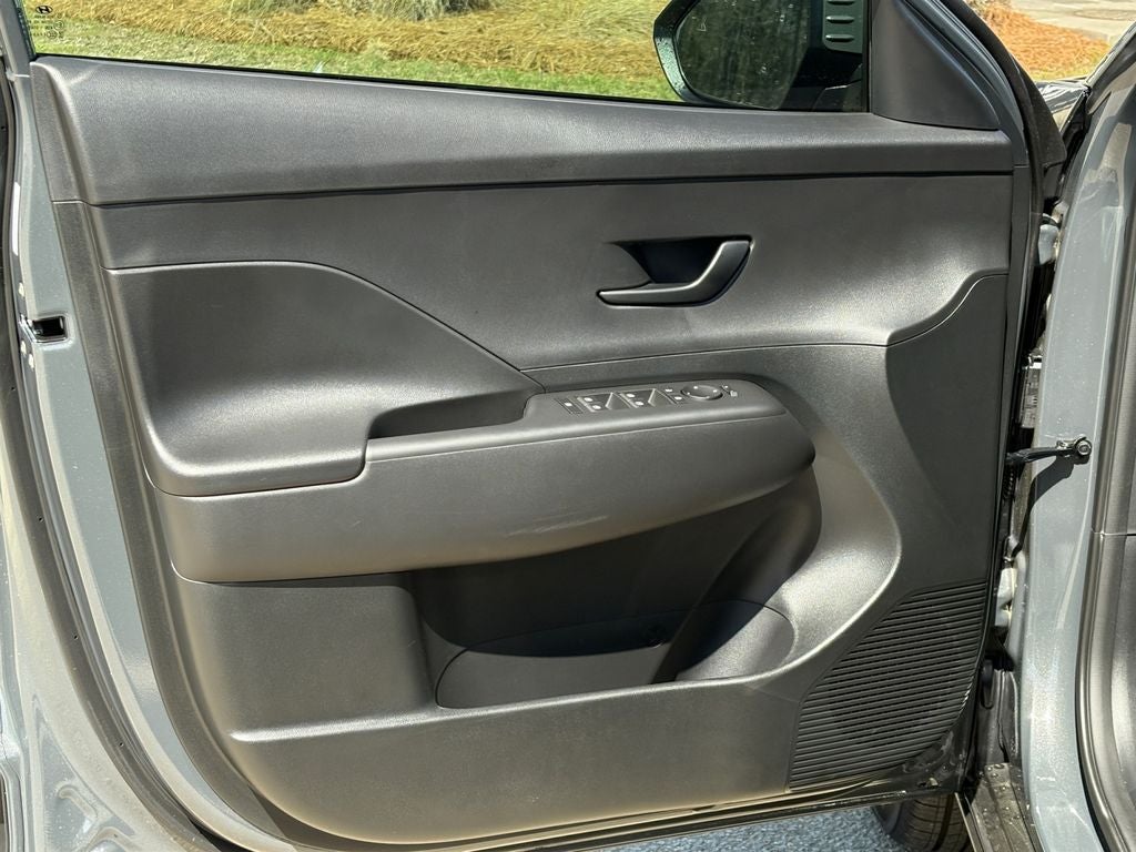 2026 Hyundai KONA SE FWD