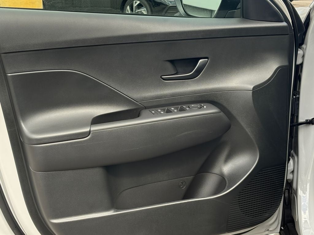 2026 Hyundai KONA SE FWD