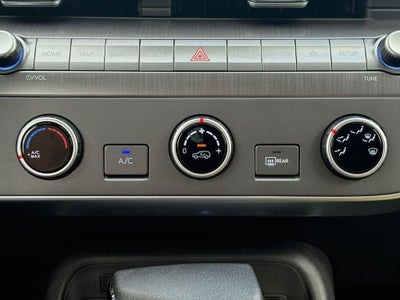 2026 Hyundai KONA SE FWD