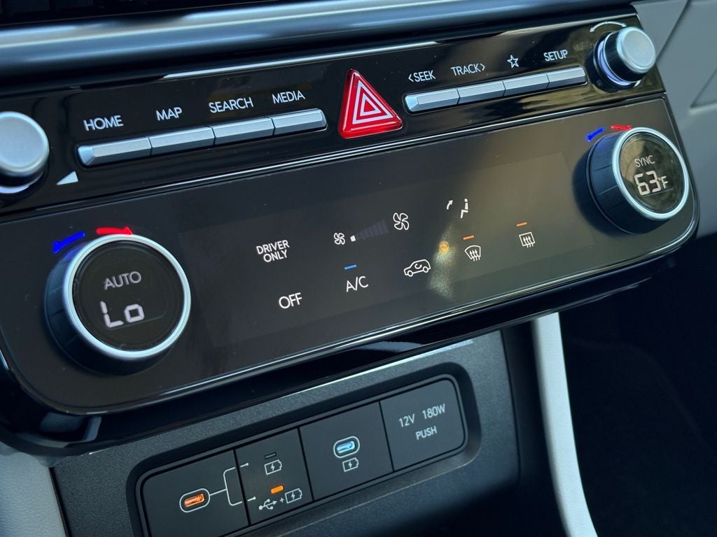 2026 Hyundai TUCSON Blue SE