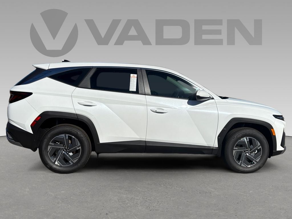 2026 Hyundai TUCSON Blue SE