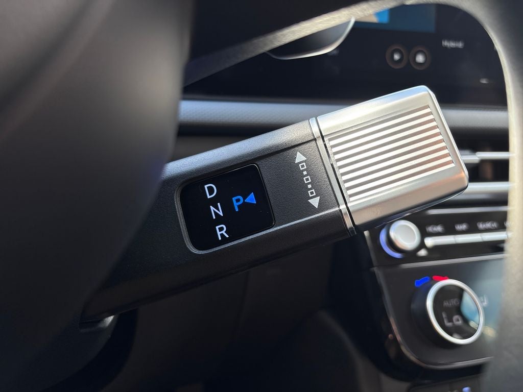 2026 Hyundai TUCSON HYBRID SEL FWD