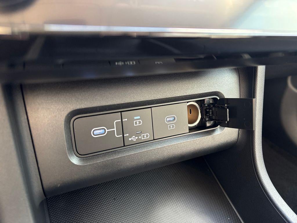 2026 Hyundai TUCSON HYBRID SEL FWD