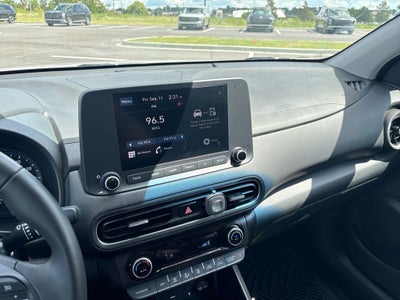 2022 Hyundai KONA SEL