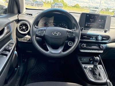 2022 Hyundai KONA SEL