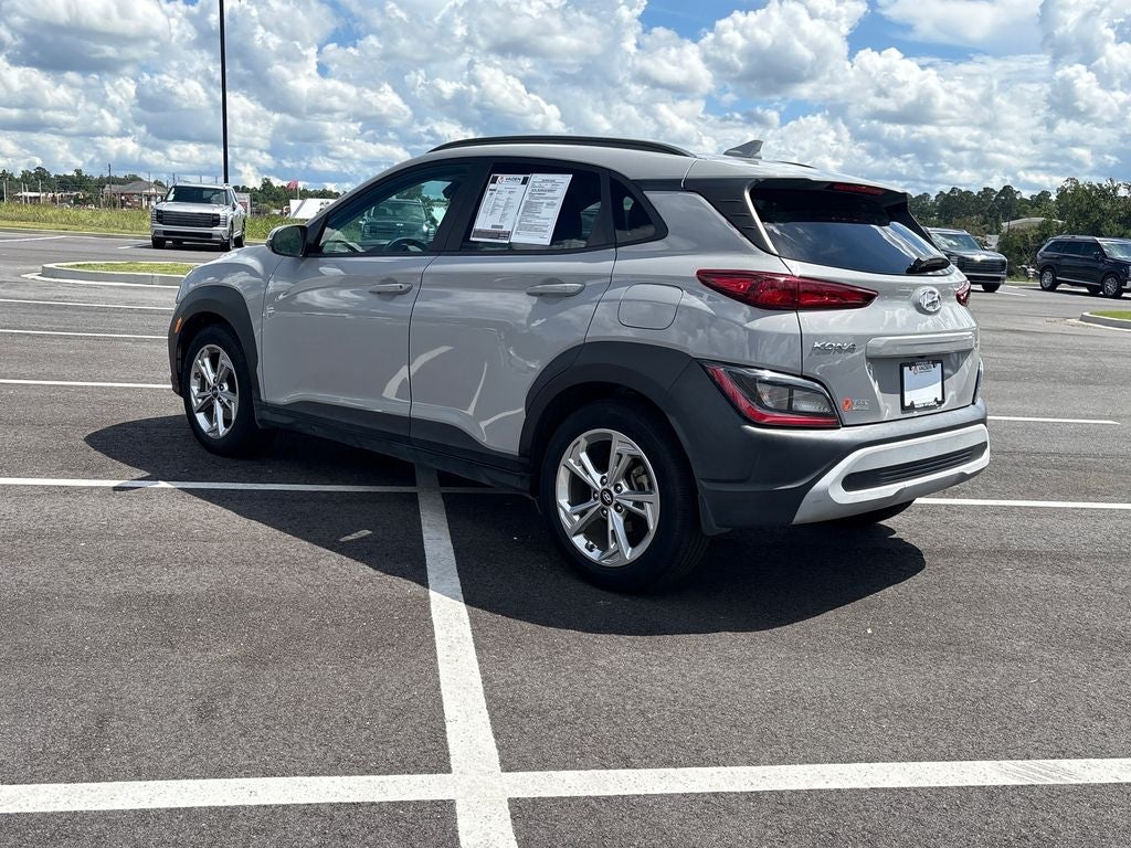 2022 Hyundai KONA SEL
