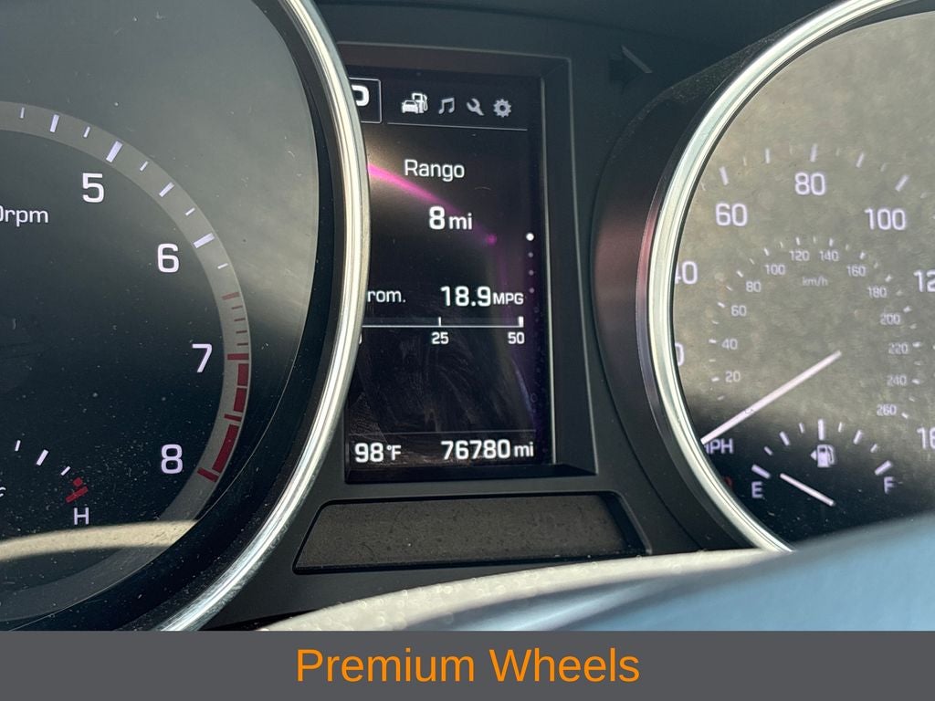 2018 Hyundai SANTA FE SE