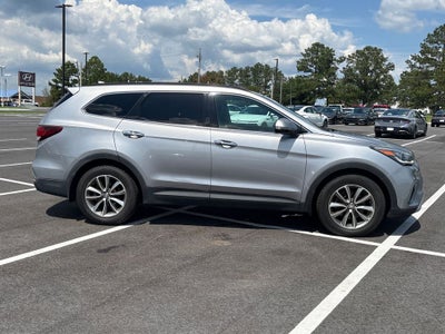 2018 Hyundai SANTA FE SE