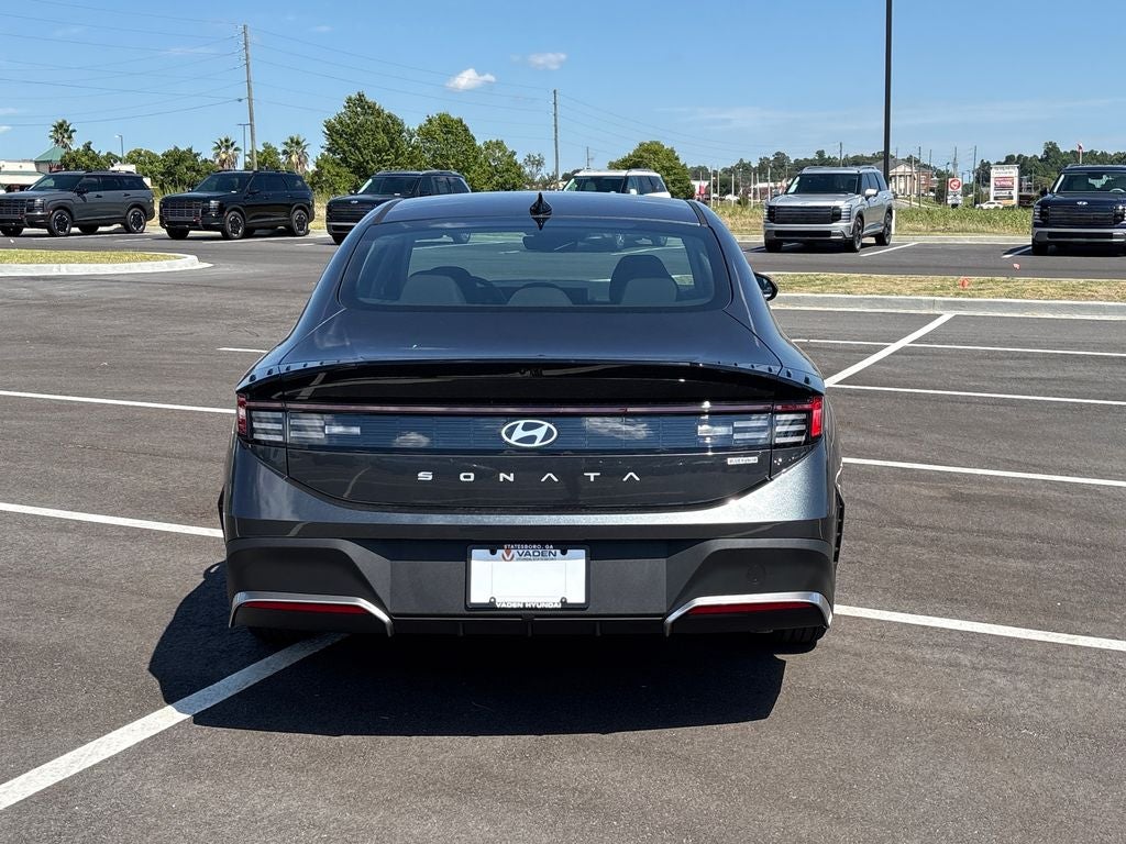 2026 Hyundai SONATA HYBRID Blue