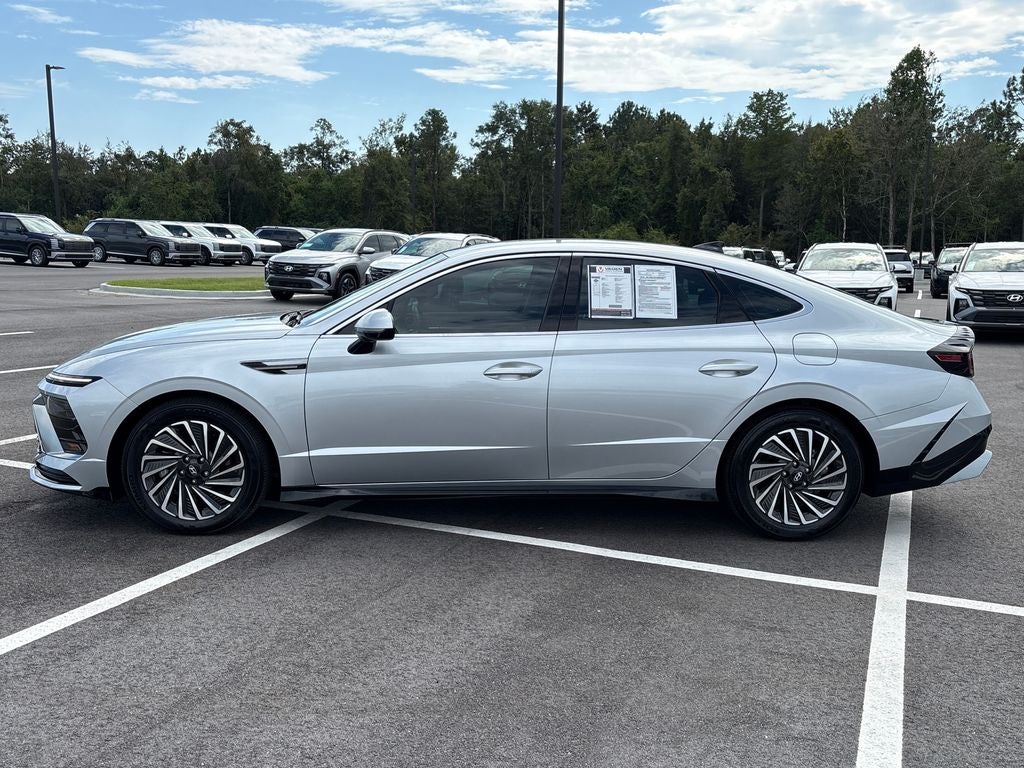 2024 Hyundai SONATA HYBRID SEL