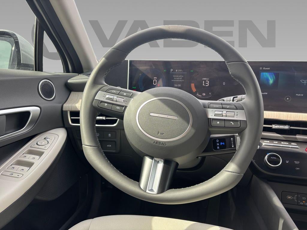 2025 Hyundai SONATA HYBRID SEL