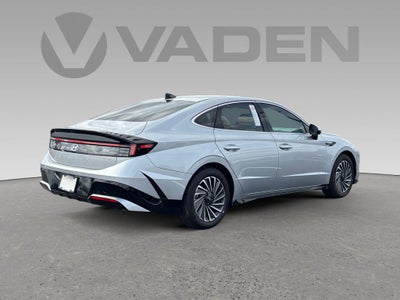 2025 Hyundai SONATA HYBRID SEL