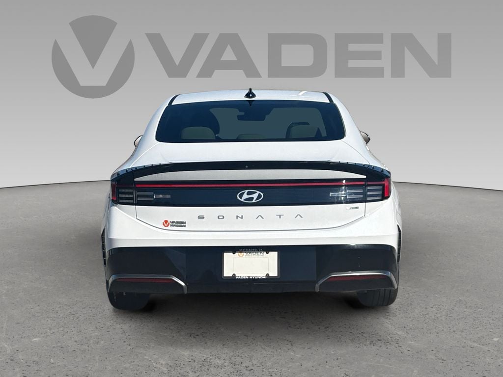 2025 Hyundai SONATA HYBRID SEL
