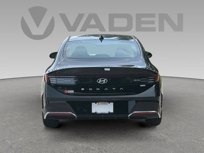 2025 Hyundai SONATA HYBRID SEL