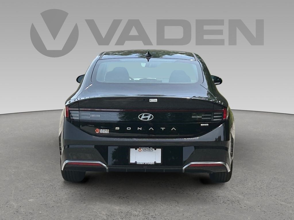 2025 Hyundai SONATA HYBRID SEL