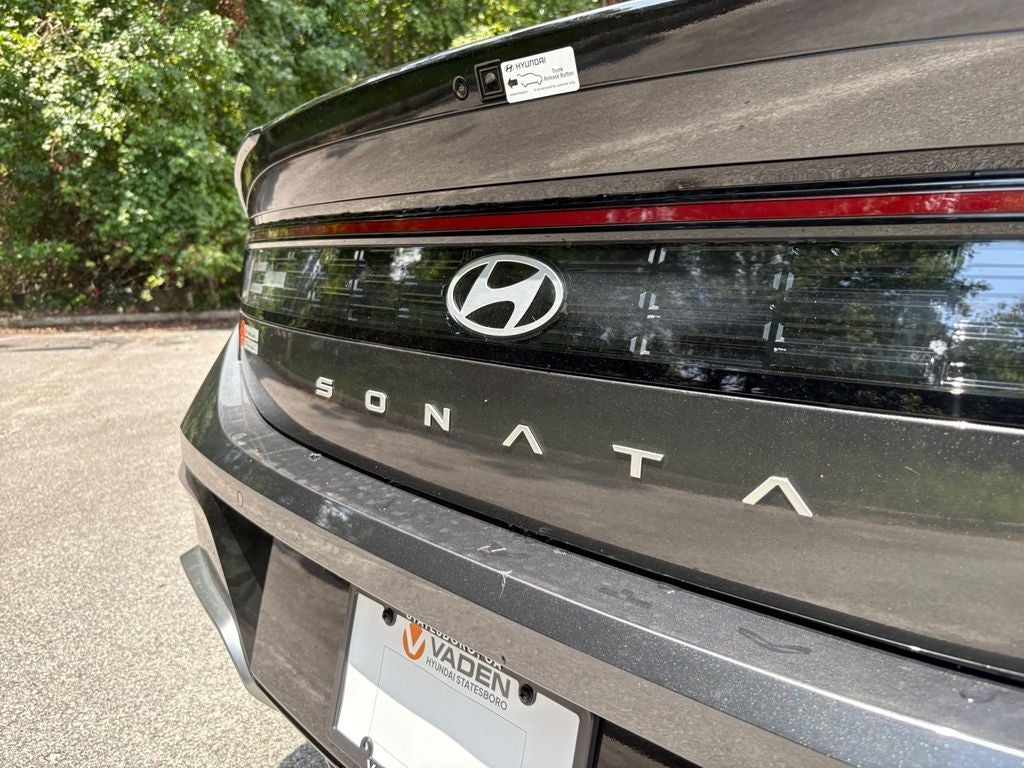 2025 Hyundai SONATA HYBRID SEL