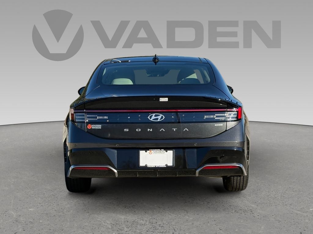 2025 Hyundai SONATA HYBRID Limited