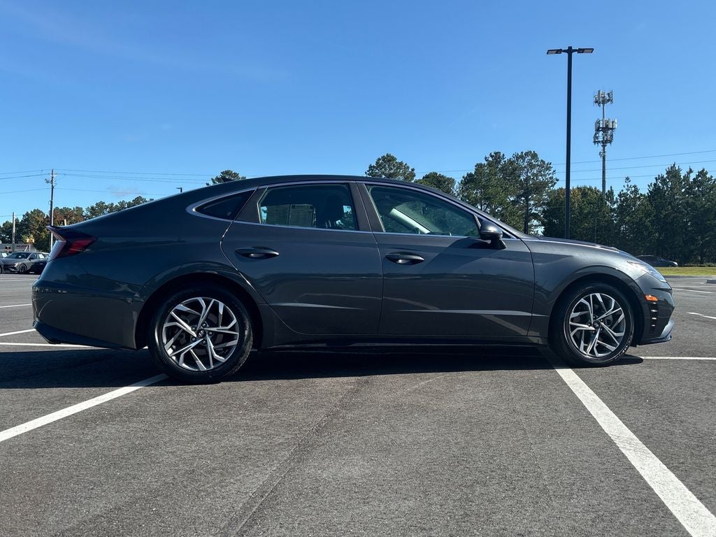 2022 Hyundai SONATA SEL