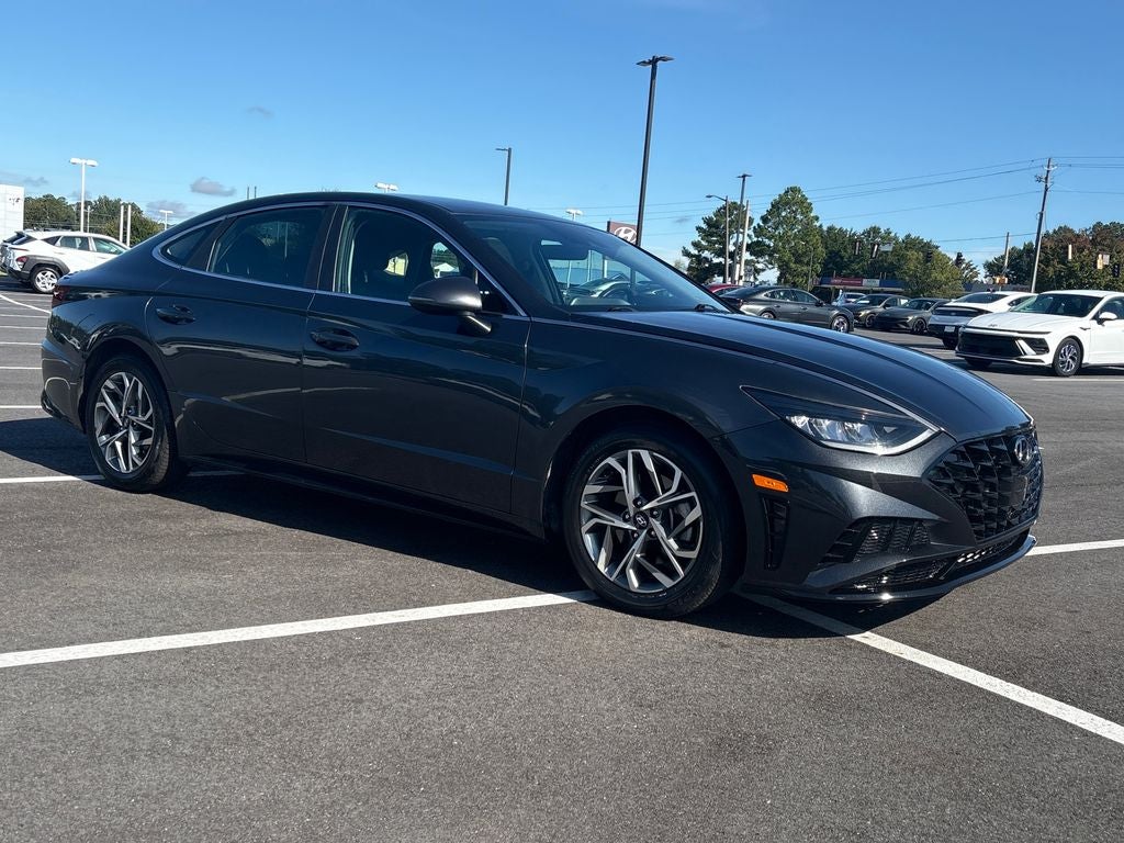 2022 Hyundai SONATA SEL