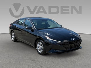 2023 Hyundai ELANTRA SE