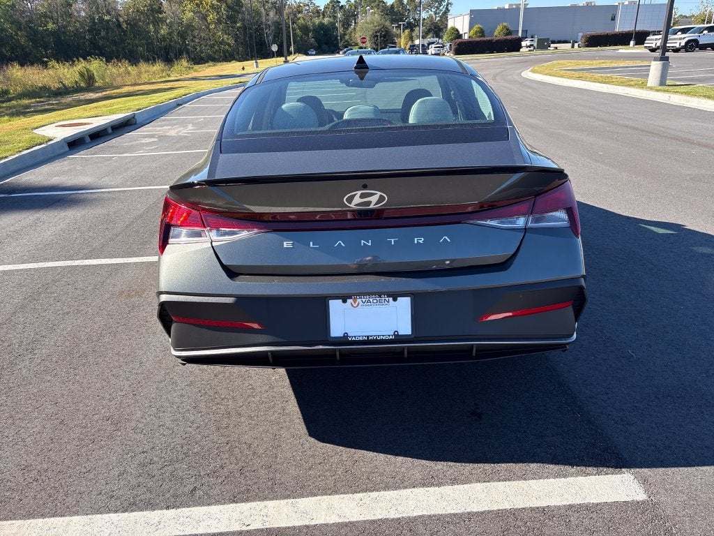 2026 Hyundai ELANTRA SEL Sport Plus