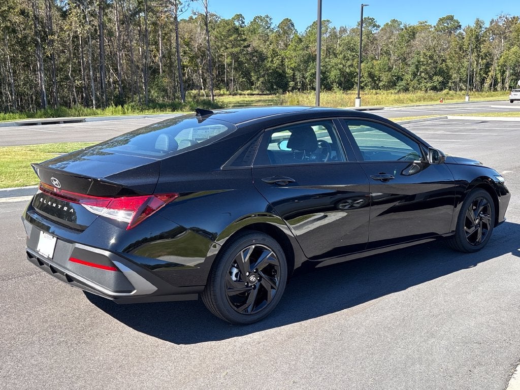 2026 Hyundai ELANTRA SEL Sport Plus