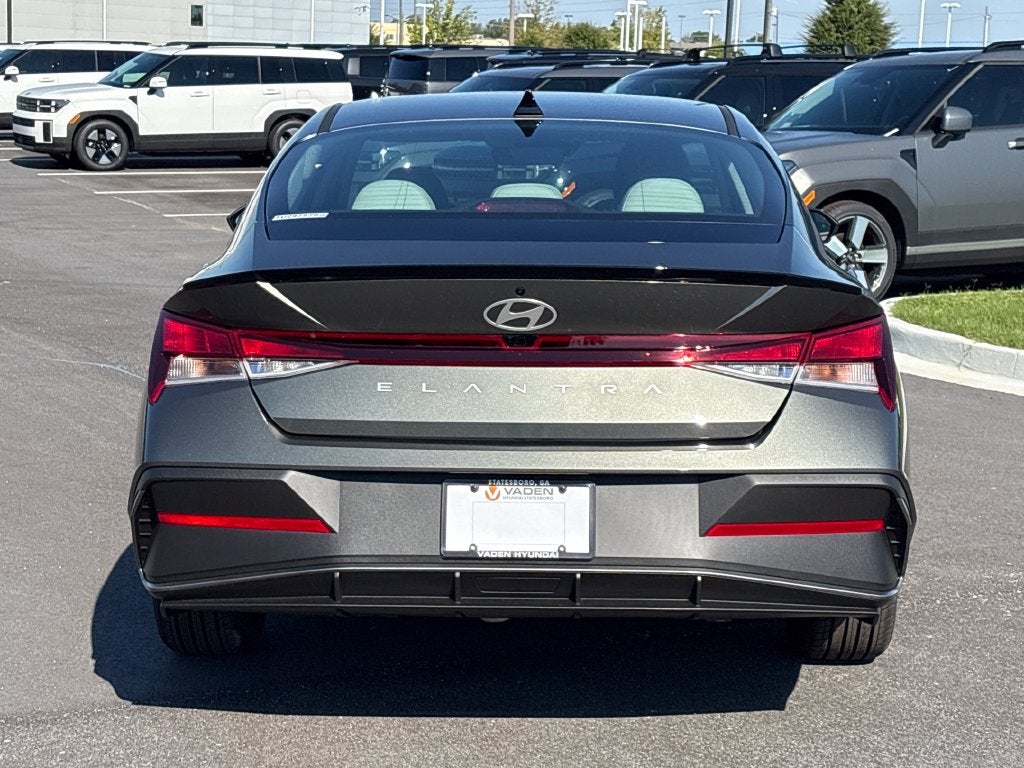 2026 Hyundai ELANTRA SEL Sport Plus