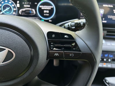 2025 Hyundai ELANTRA HEV SEL Sport